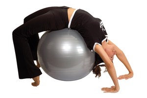 Inflatable exercise ball "Fit", 30" deflated, with a pump