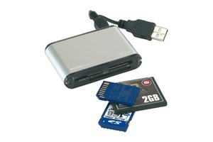 Multi card reader &quot;35in1&quot; in aluminium case